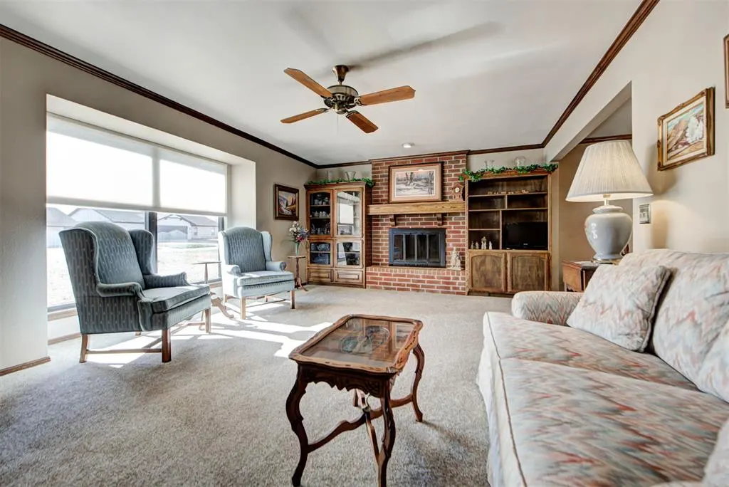 Photo 5 — 513 N 1st Street, Okarche, OK 73762