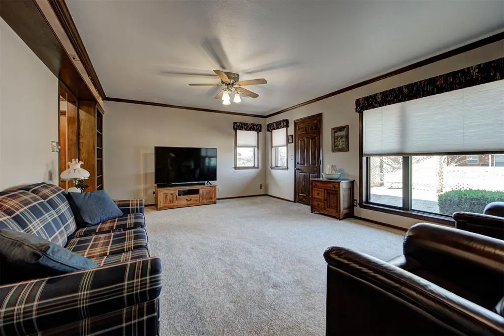 Photo 14 — 513 N 1st Street, Okarche, OK 73762