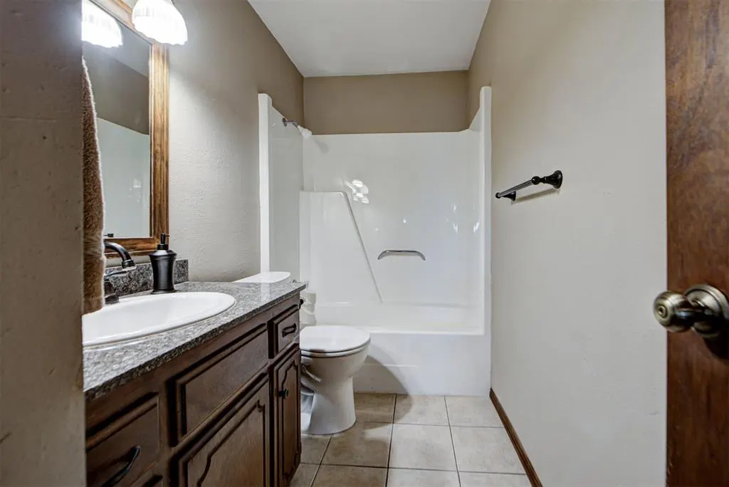 Photo 24 — 513 N 1st Street, Okarche, OK 73762