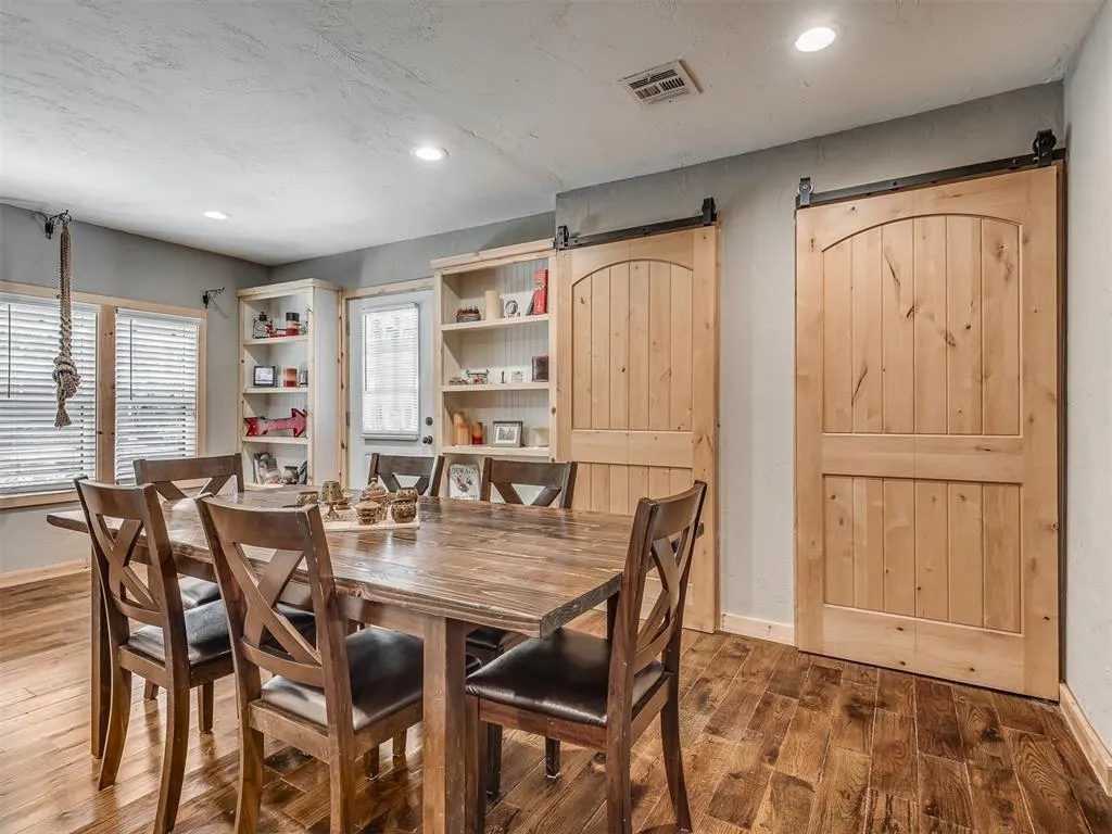 Photo 14 — 8816 NE 17th Street, Midwest City, OK 73141