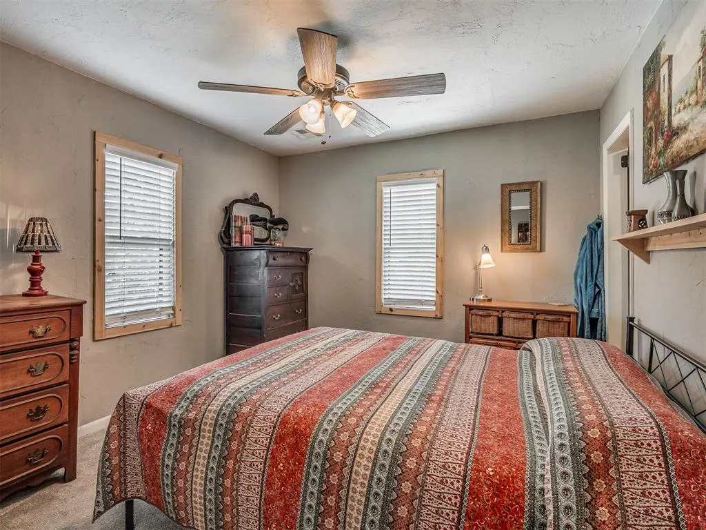 Photo 17 — 8816 NE 17th Street, Midwest City, OK 73141