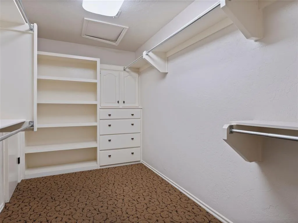 Photo 26 — 6208 Waterford Boulevard 112, Oklahoma City, OK 73118