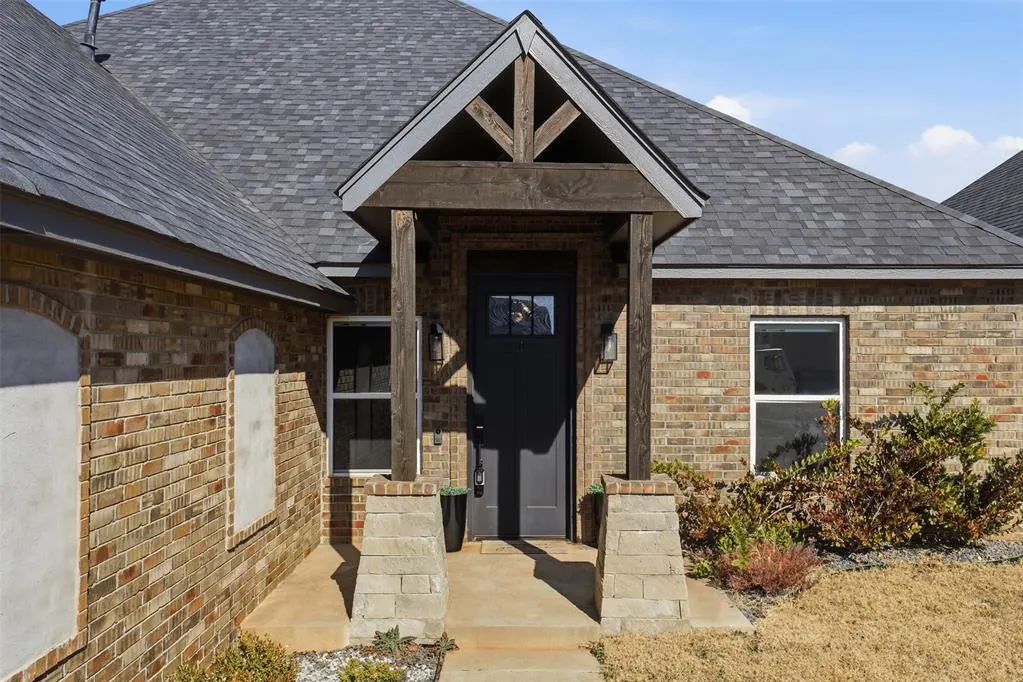 Photo 4 — 9341 SW 43rd Street, Oklahoma City, OK 73179