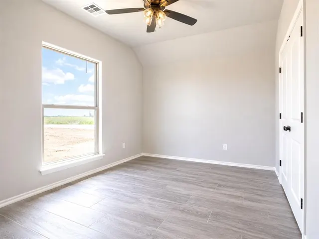 Photo 5 — 6674 N Hiwassee Road, Coyle, OK 73027