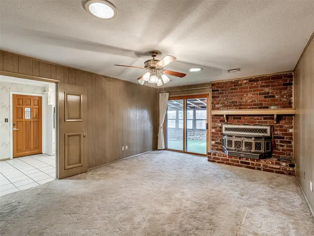 Photo 6 — 8333 NW 33rd Street, Bethany, OK 73008