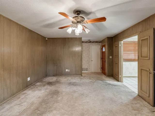 Photo 8 — 8333 NW 33rd Street, Bethany, OK 73008