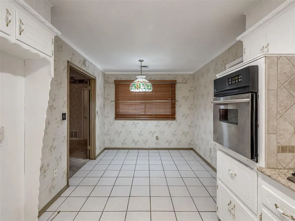 Photo 17 — 8333 NW 33rd Street, Bethany, OK 73008