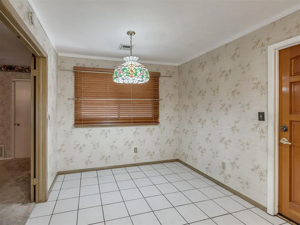 Photo 18 — 8333 NW 33rd Street, Bethany, OK 73008