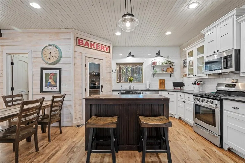 Photo 21 — 109 Mountain Pine Trail, Broken Bow, OK 74728