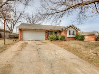 Sold home at 3001 Belaire Drive