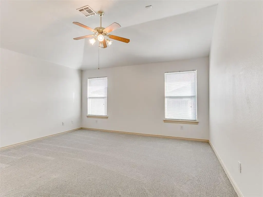 Photo 15 — 2340 Fruitful Drive, Midwest City, OK 73130