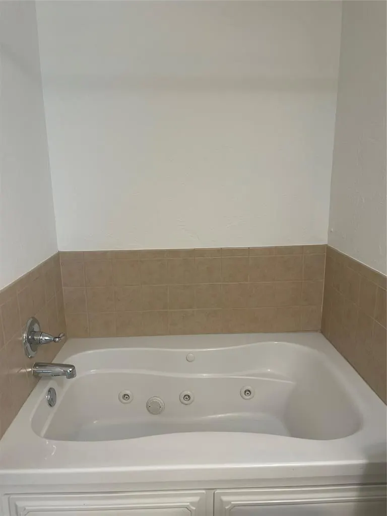 Photo 19 — 2340 Fruitful Drive, Midwest City, OK 73130