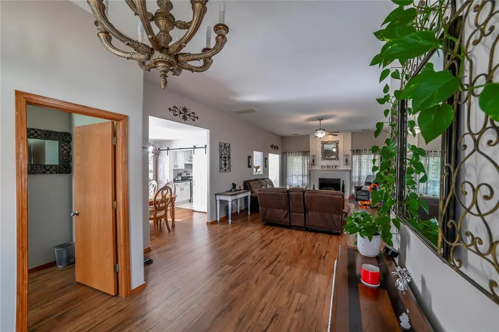 Photo 6 — 12127 SW 4th Street, Yukon, OK 73099