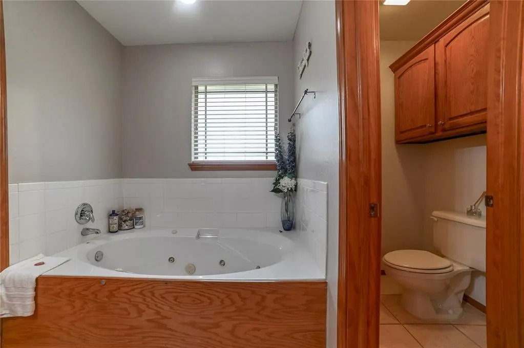 Photo 18 — 12127 SW 4th Street, Yukon, OK 73099