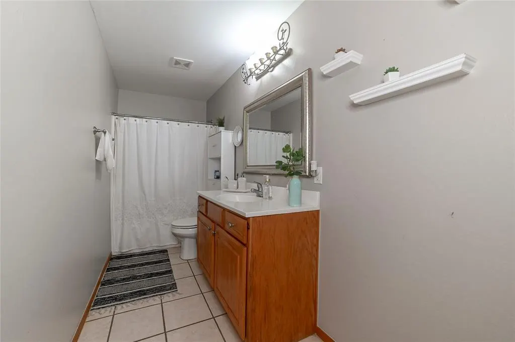Photo 26 — 12127 SW 4th Street, Yukon, OK 73099