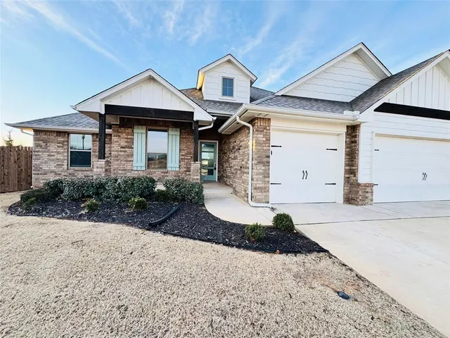 Front exterior — 8416 Rainier Street, Edmond, OK 73034