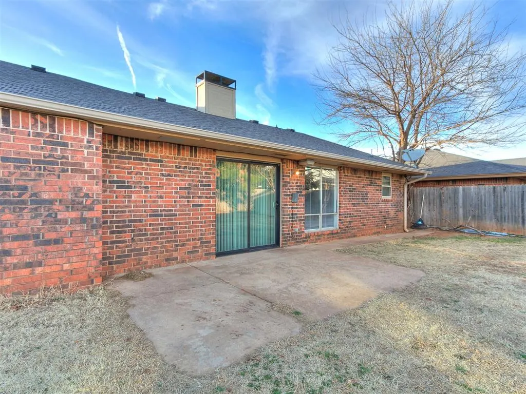 Photo 4 — 11320 N Florida Avenue, Oklahoma City, OK 73120
