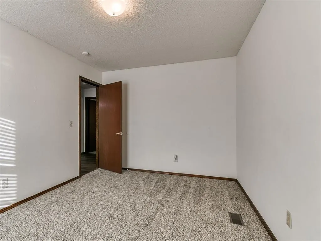 Photo 32 — 11320 N Florida Avenue, Oklahoma City, OK 73120