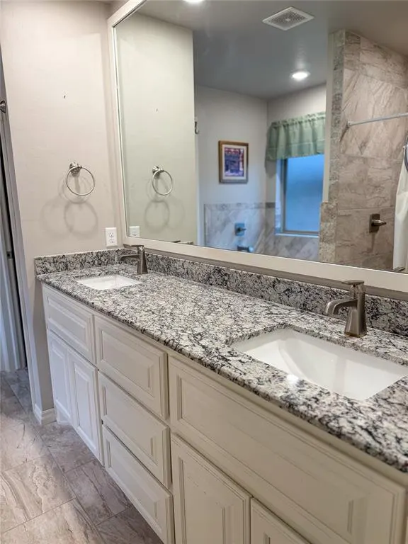 Photo 9 — 4201 Palmetto Trail, Oklahoma City, OK 73179