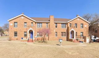 Sold home at 801 East Drive