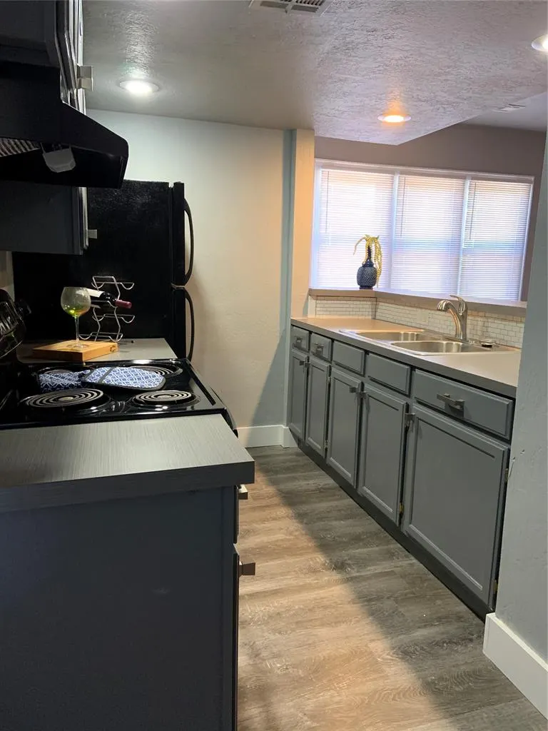Photo 13 — 801 East Drive, Oklahoma City, OK 73105