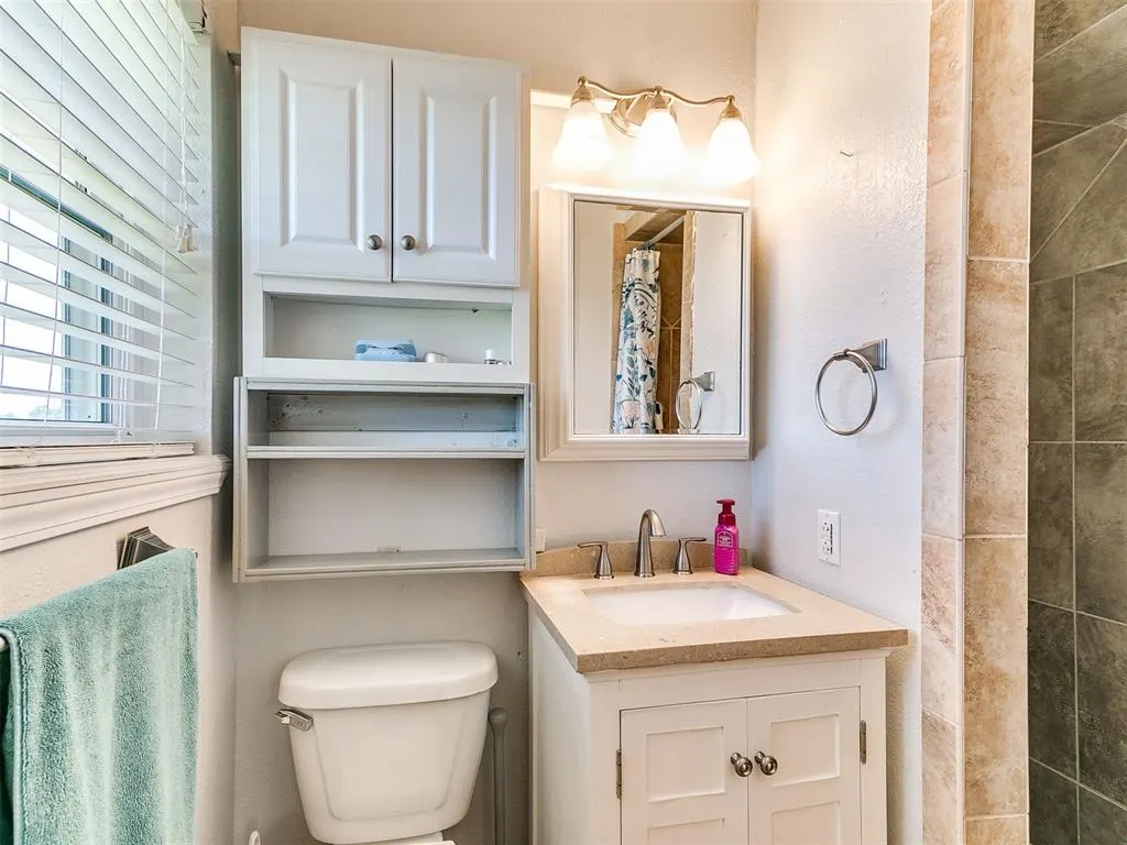 Photo 26 — 5209 W Tecumseh Road, Norman, OK 73072