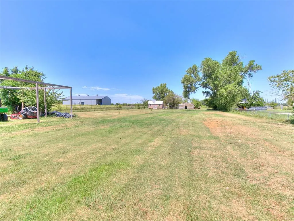 Photo 33 — 5209 W Tecumseh Road, Norman, OK 73072