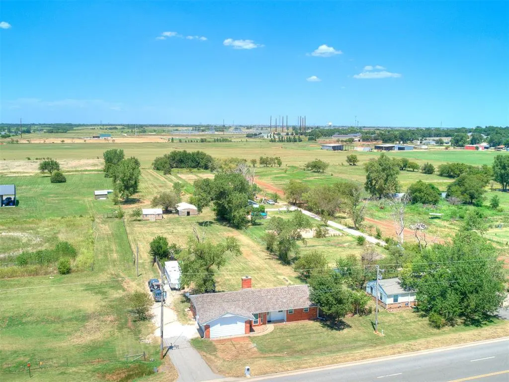 Photo 35 — 5209 W Tecumseh Road, Norman, OK 73072