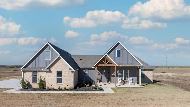 Photo 3 — 4169 Red Cedar NW Avenue, Piedmont, OK 73078