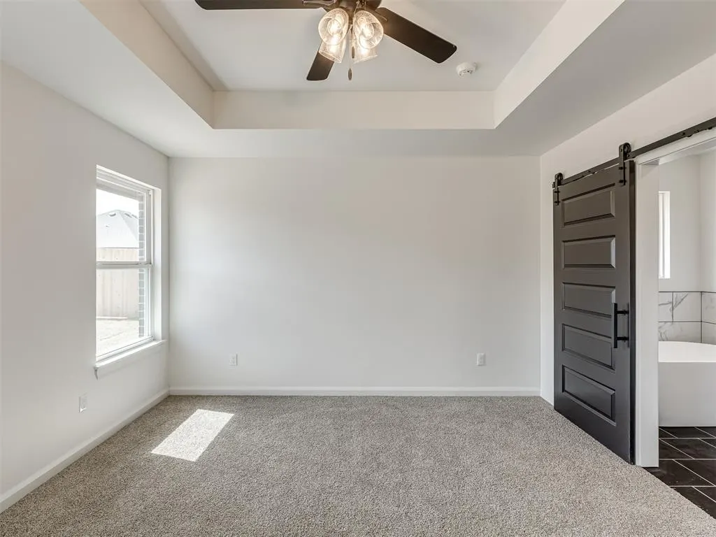 Photo 19 — 2004 W Flintlock Way, Mustang, OK 73064