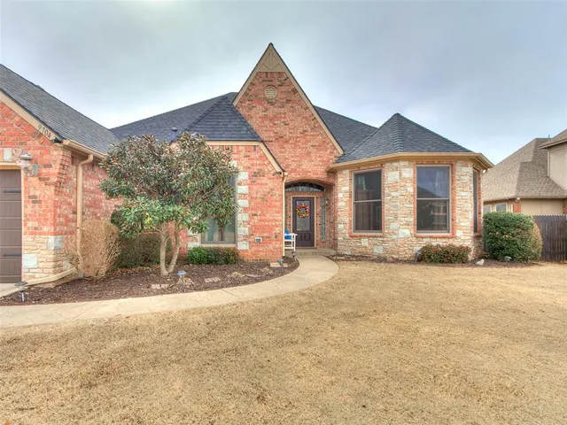 Photo 2 — 9704 SW 34th Street, Oklahoma City, OK 73179