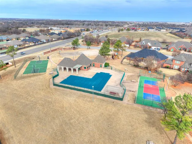 Photo 3 — 9704 SW 34th Street, Oklahoma City, OK 73179