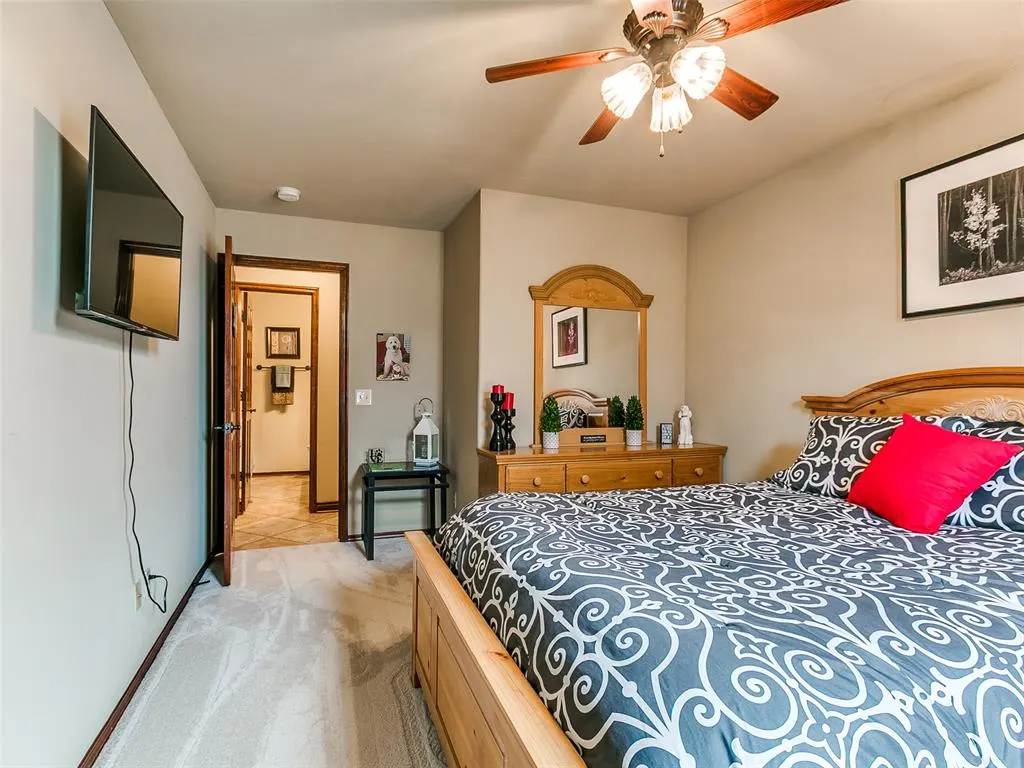 Photo 31 — 9704 SW 34th Street, Oklahoma City, OK 73179