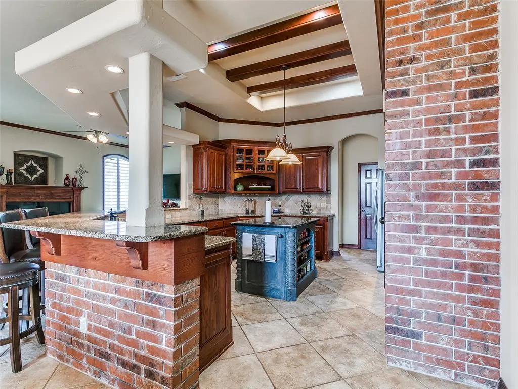 Photo 10 — 9704 SW 34th Street, Oklahoma City, OK 73179