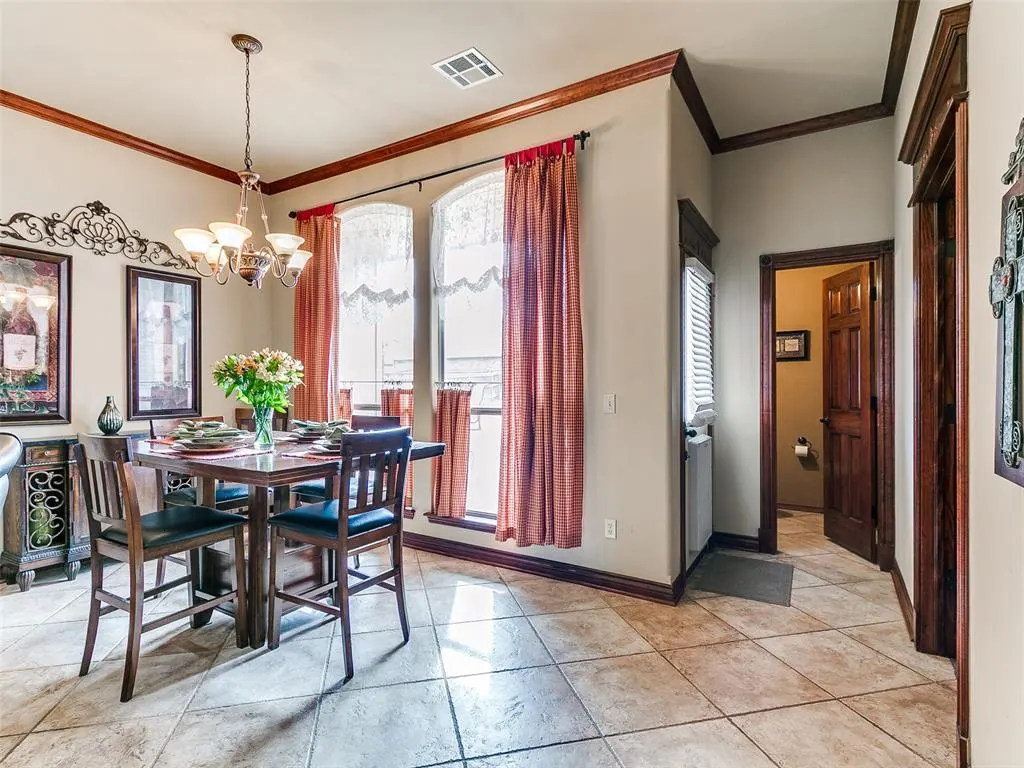 Photo 16 — 9704 SW 34th Street, Oklahoma City, OK 73179