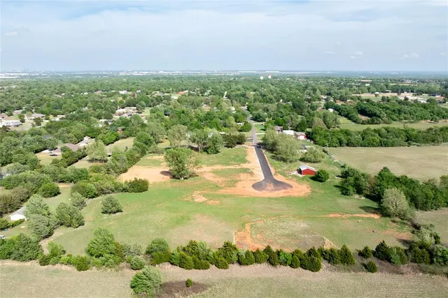 Photo 6 — E Lily Lane, Mustang, OK 73064