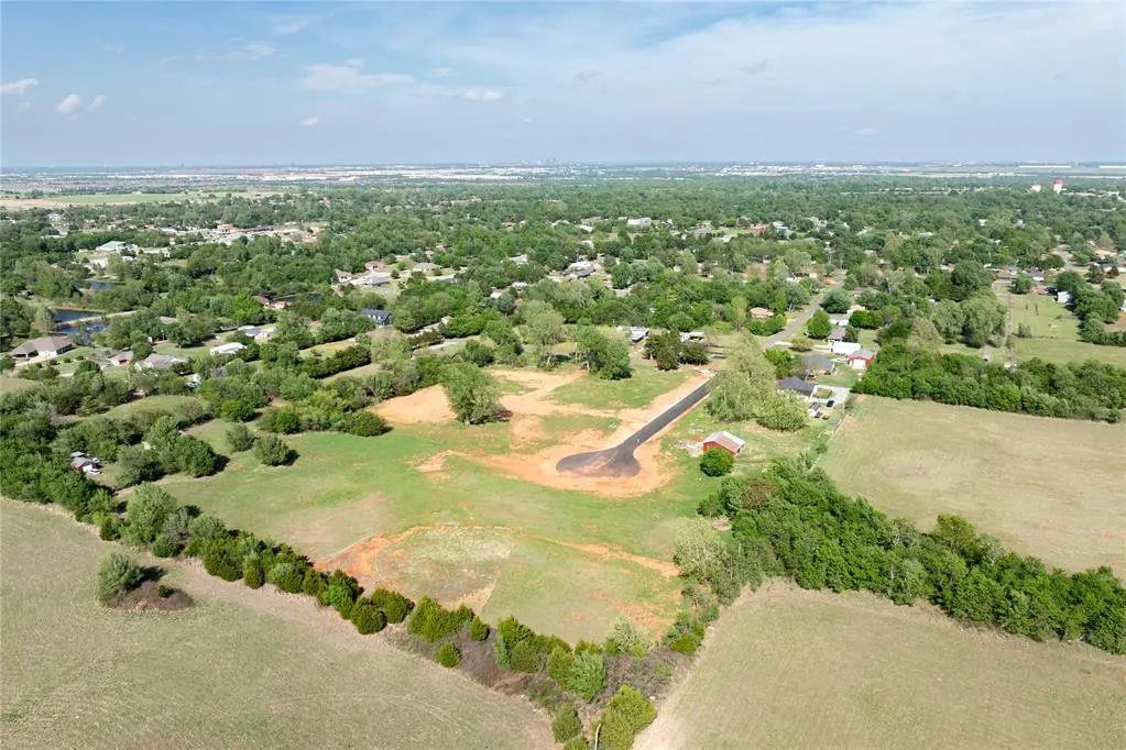 Photo 7 — E Lily Lane, Mustang, OK 73064