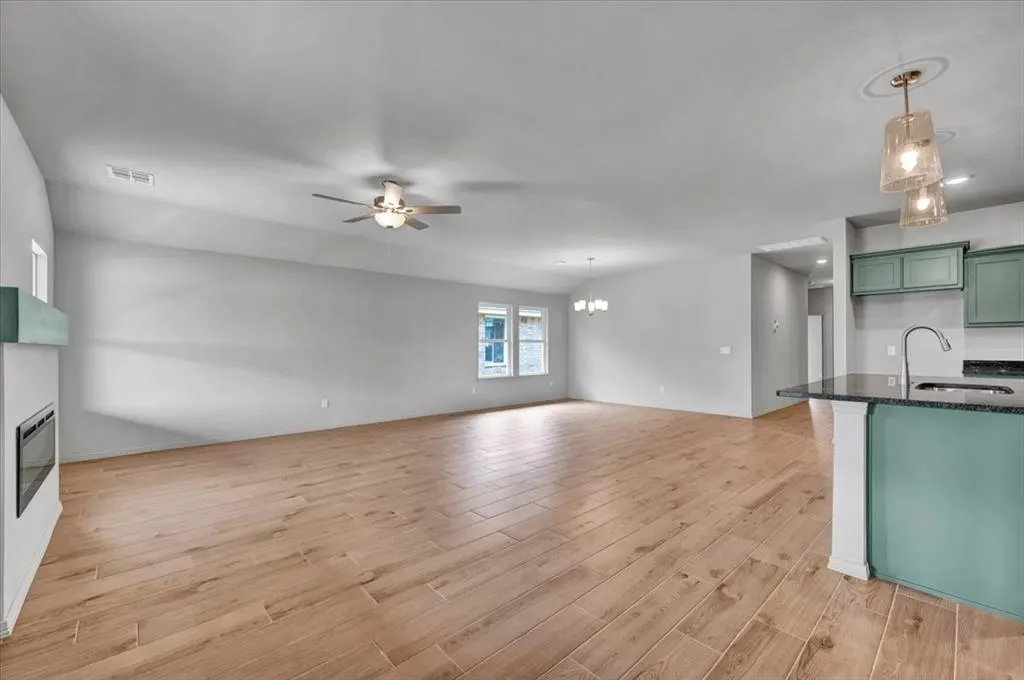 Photo 12 — 10645 SW 18th Street, Yukon, OK 73099