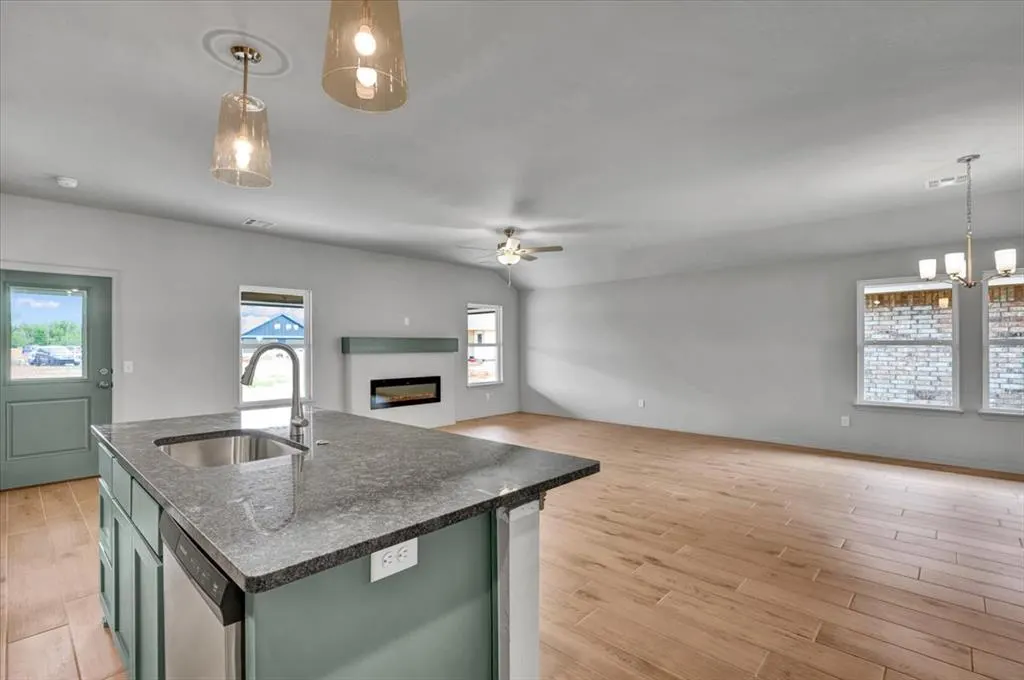 Photo 19 — 10645 SW 18th Street, Yukon, OK 73099