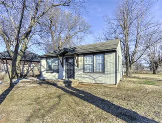 Sold home at 10303 Saint Patrick Drive