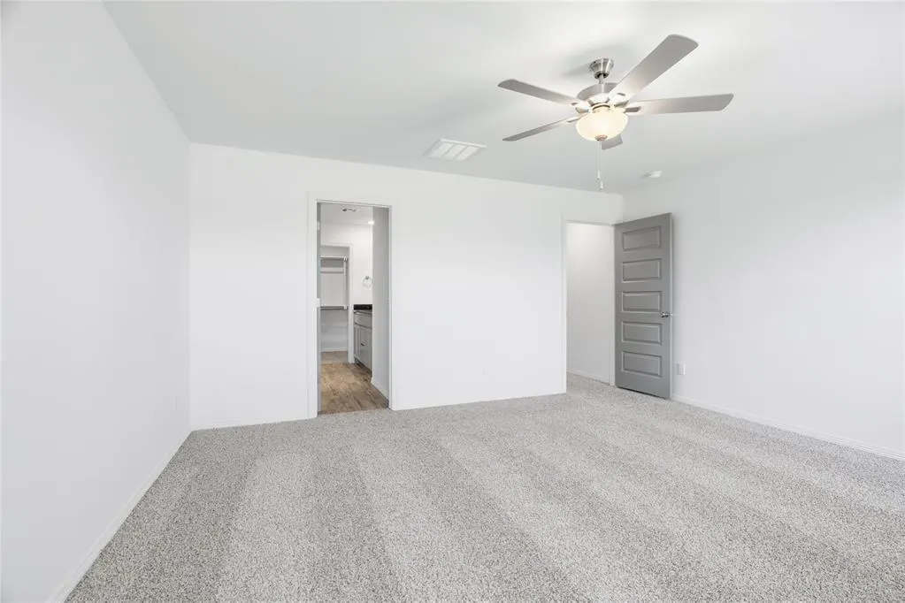Photo 17 — 10648 SW 18th Street, Yukon, OK 73099