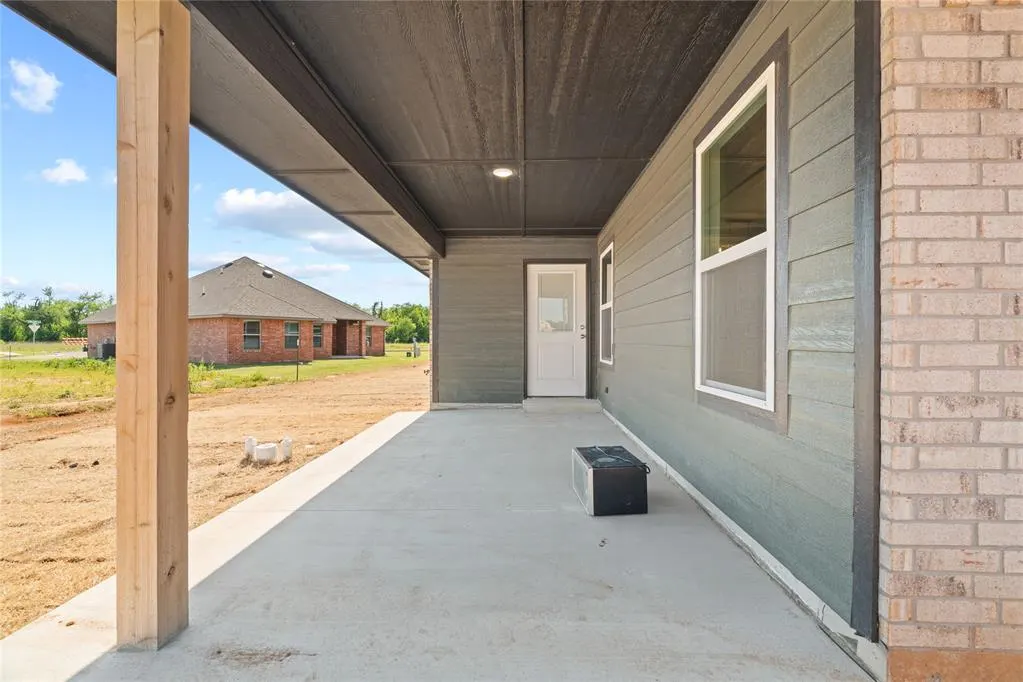 Photo 30 — 10648 SW 18th Street, Yukon, OK 73099