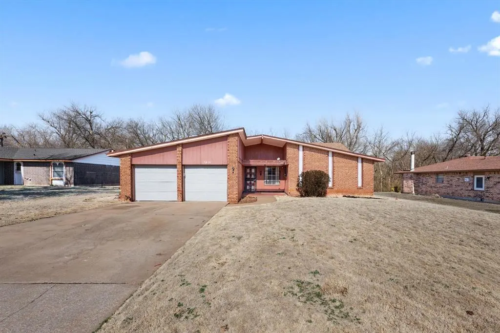 Photo 2 — 5013 NE 38th Street, Oklahoma City, OK 73121