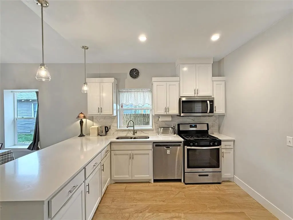 Photo 10 — 1620 NE 12th Street, Oklahoma City, OK 73117