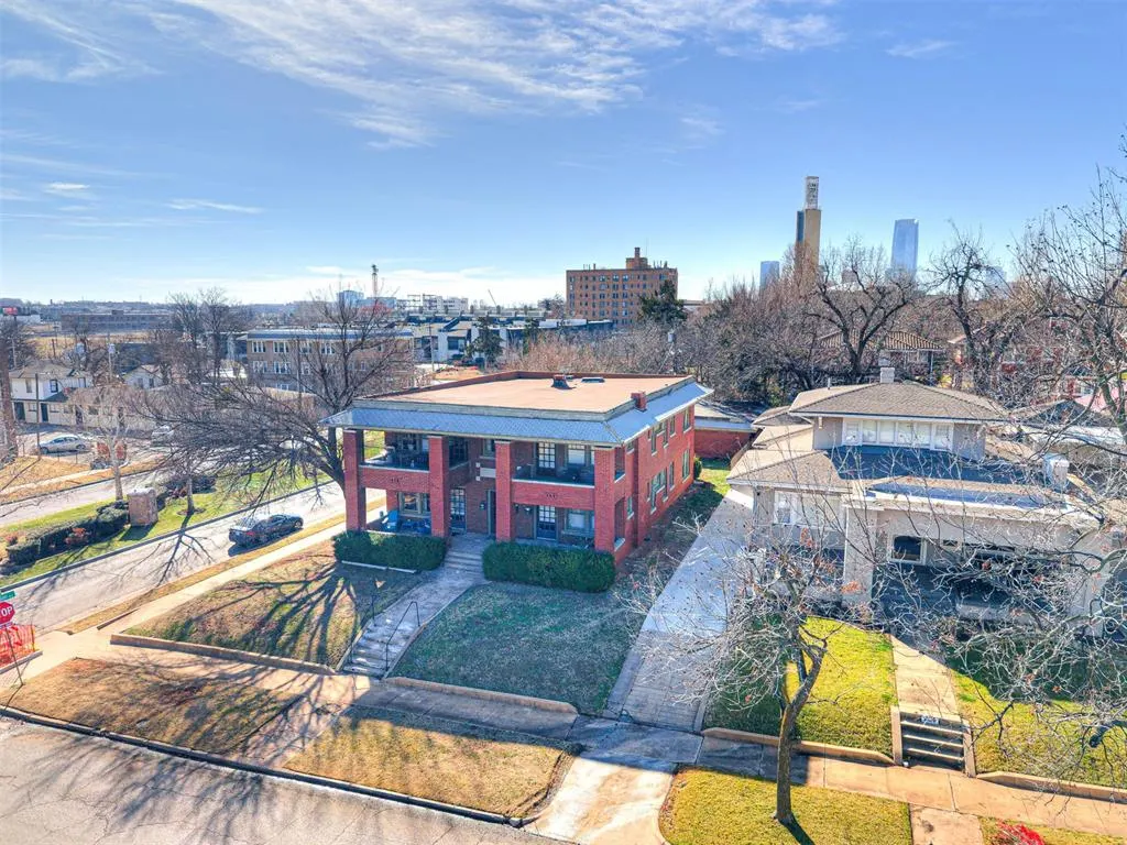 Photo 4 — 200 NW 17th Street, Oklahoma City, OK 73103