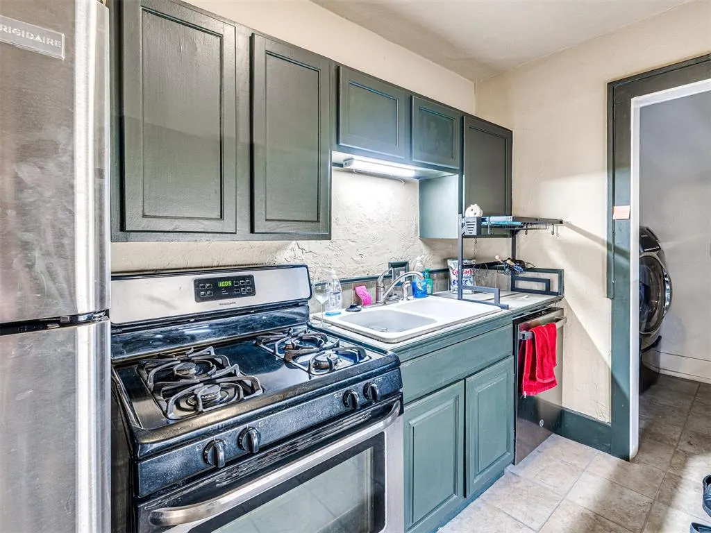 Photo 40 — 200 NW 17th Street, Oklahoma City, OK 73103