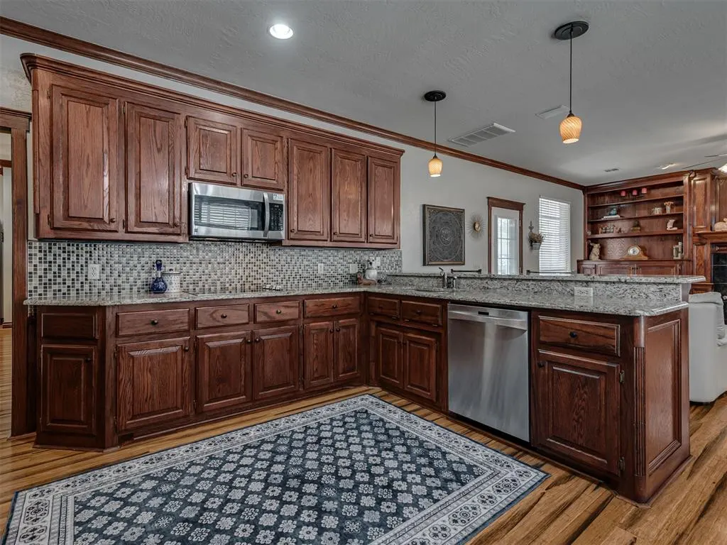 Photo 11 — 2504 Harrington Court, Norman, OK 73069