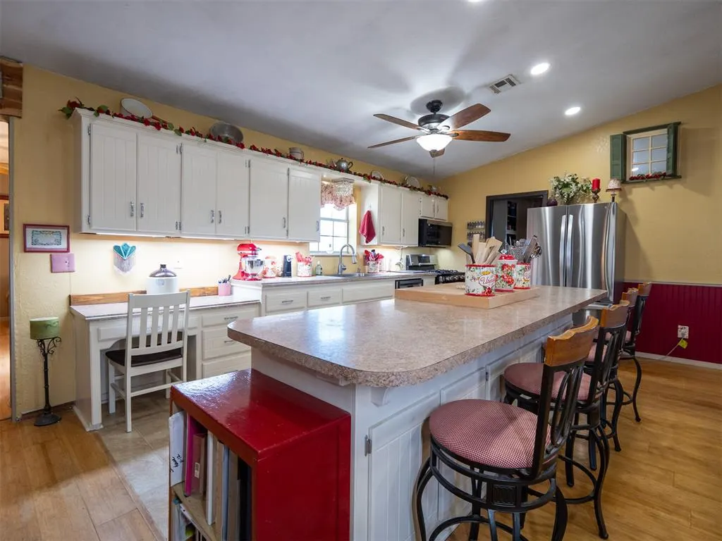Photo 17 — 30057 Johnson Road, Maud, OK 74854