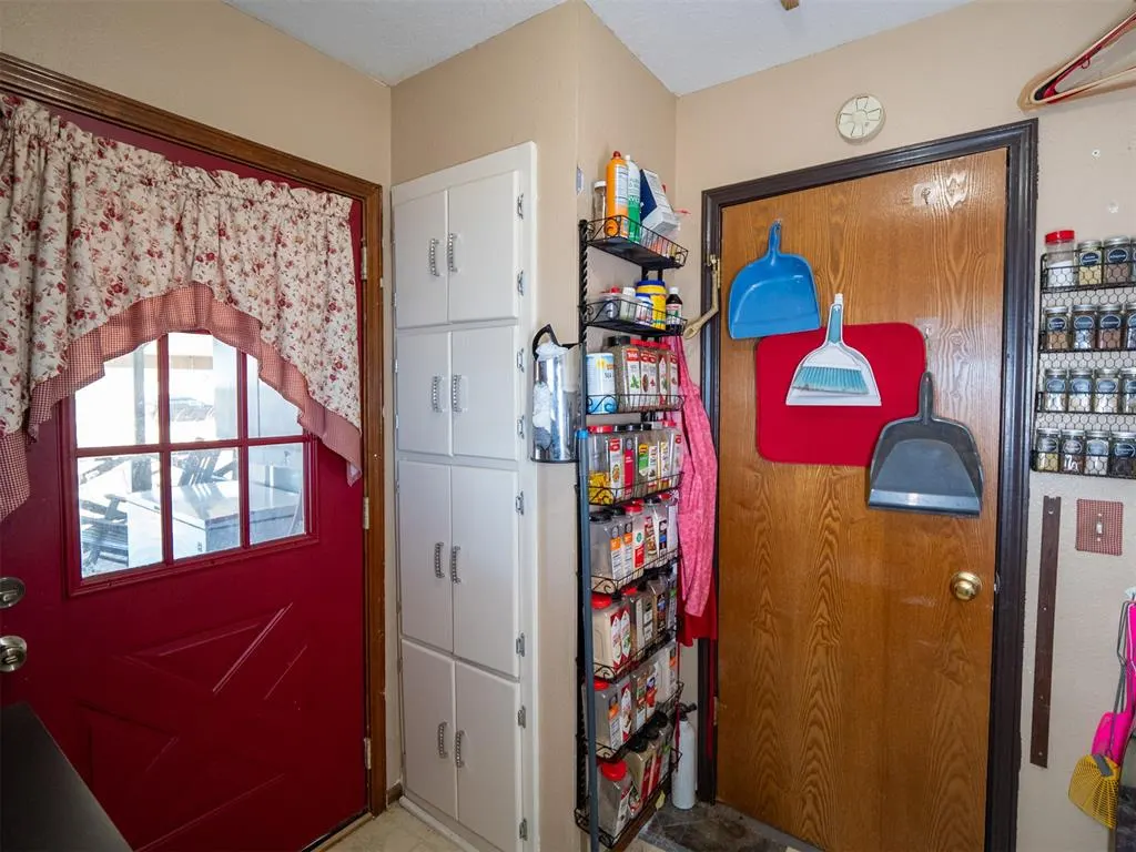 Photo 23 — 30057 Johnson Road, Maud, OK 74854