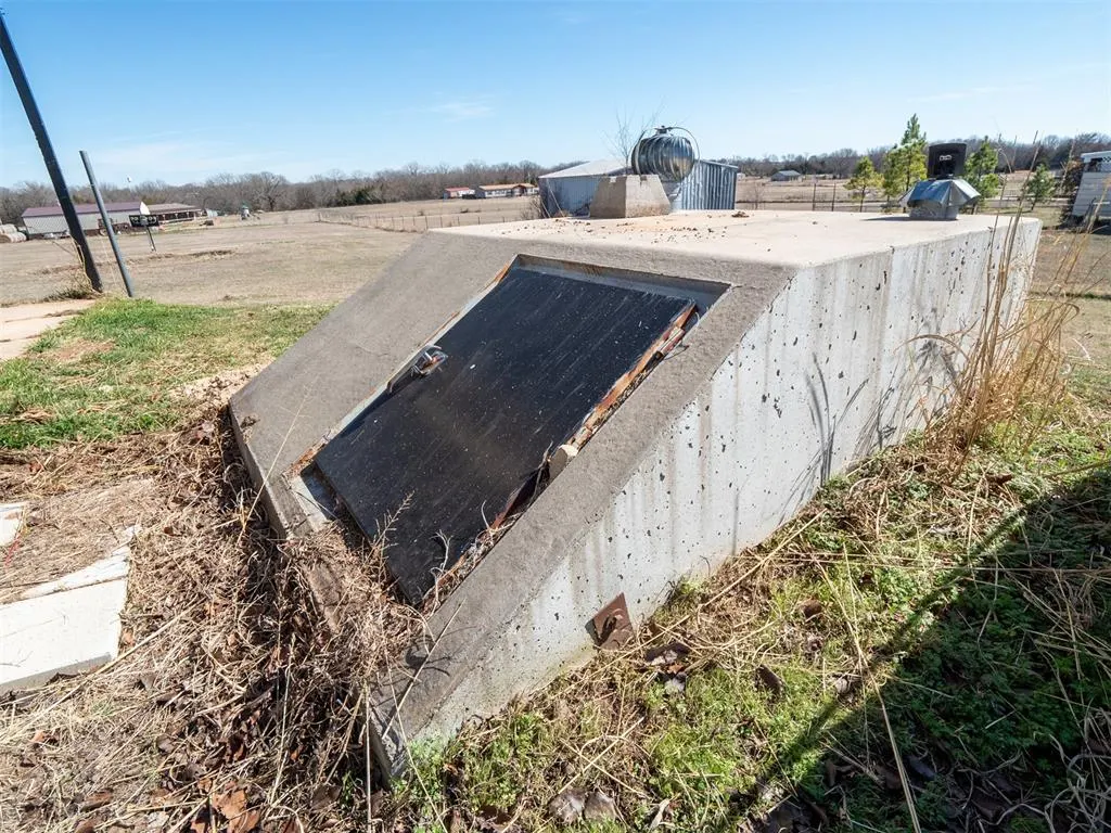 Photo 47 — 30057 Johnson Road, Maud, OK 74854